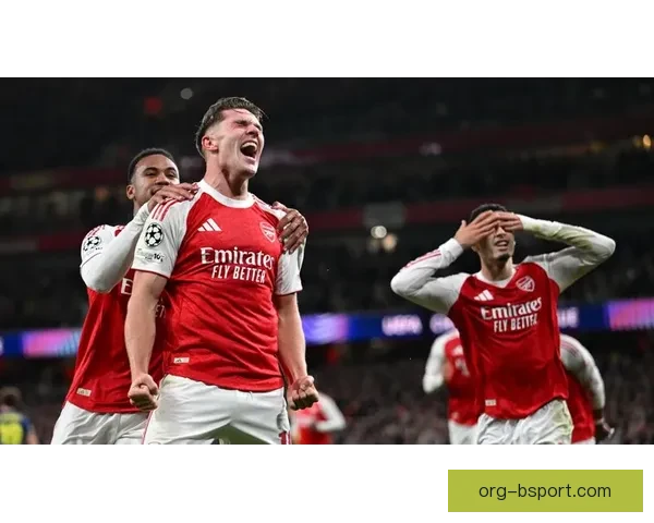 加布里埃尔双响引领球队夺冠加冕解放者杯决赛英雄