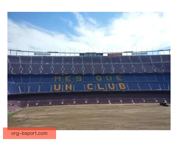 巴塞罗那宣布2026年2月诺坎普球场部分区域提前对游客开放