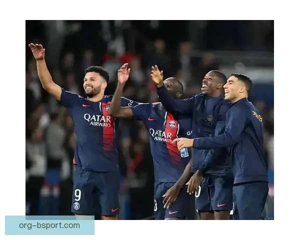 巴黎圣日耳曼官方确认扎伊尔·埃梅里入选法国国家队大名单