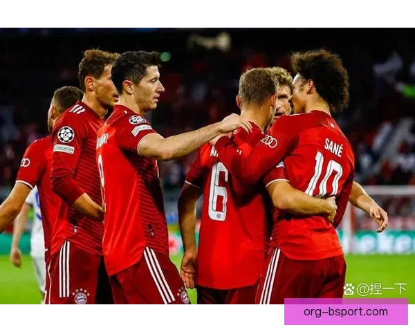 拜仁豪取全胜欧冠荣耀再创足坛辉煌传奇